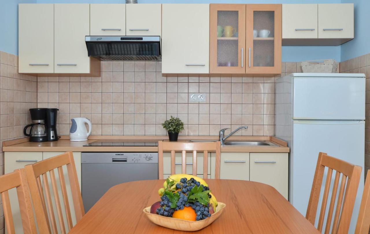 Apartments Santo Trogir - Okrug Gornji エクステリア 写真