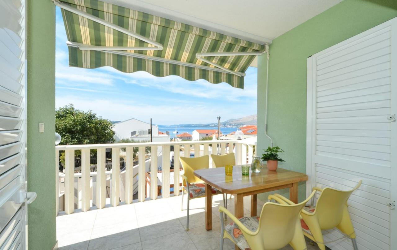 Apartments Santo Trogir - Okrug Gornji エクステリア 写真