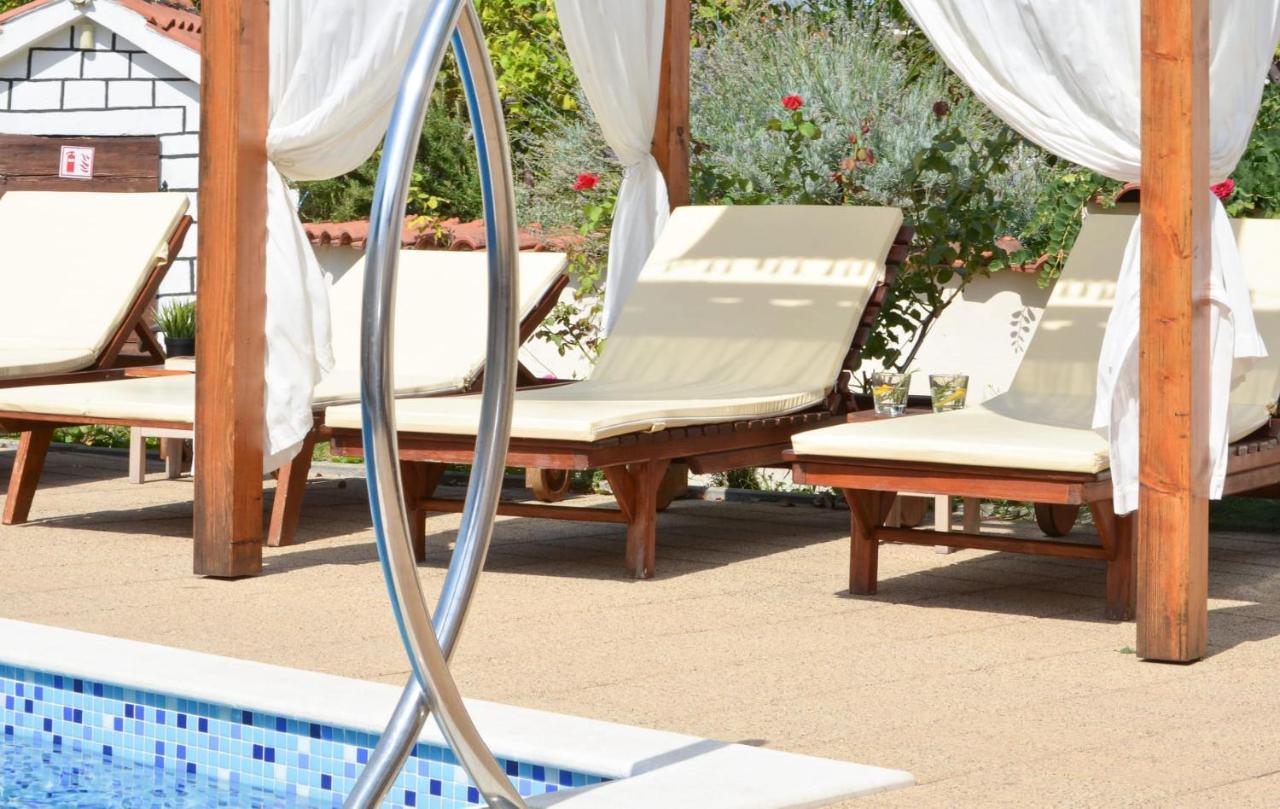 Apartments Santo Trogir - Okrug Gornji エクステリア 写真
